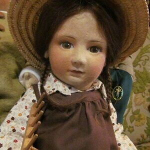 R John Wright Doll BECKY #74-250 Series 1 Gardener BECKY Wooden Rake